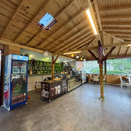 Yedigoller & Restaurant 2* Uzungol